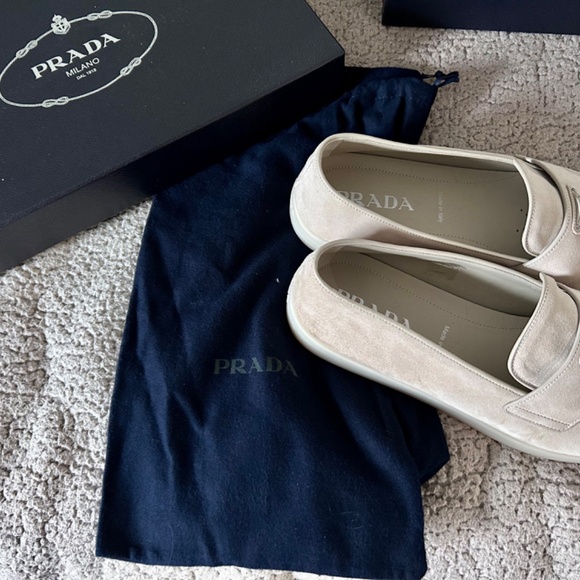 Prada Suede leather loafers - Picture 3 of 3